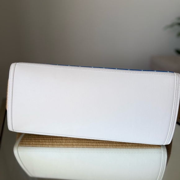 Like New AQUAZZURA Mykonos leather-trimmed beaded raffia tote $1,750 - Picture 12 of 12